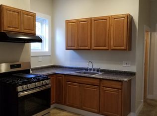 63 6th Ave #1, Troy, NY 12180