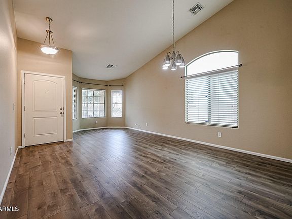 5th image of 7267 W PALMAIRE Avenue