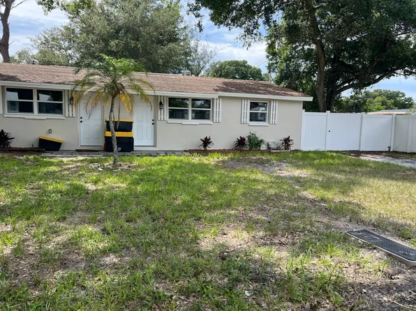 4940 72nd St N #1, Saint Petersburg, FL 33709