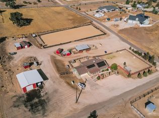 23937 Clover Spring Rd, Tehachapi, CA 93561