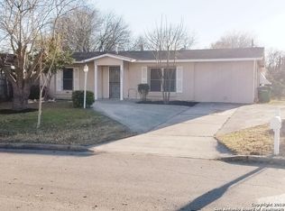 6842 Windward Way Dr, San Antonio, TX 78227