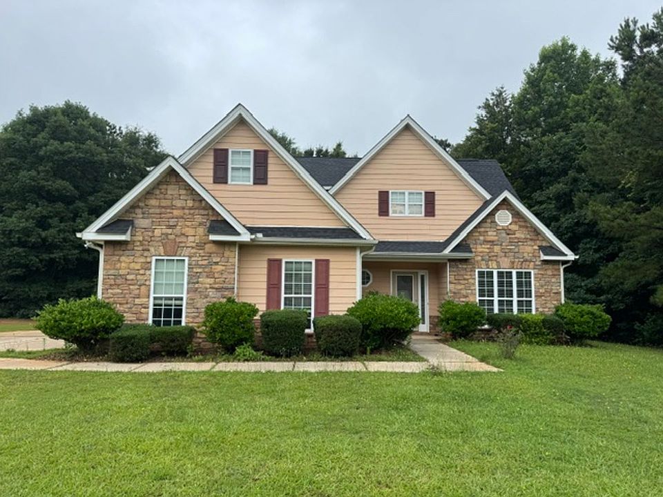 1st image of 429 Jasmine Cir