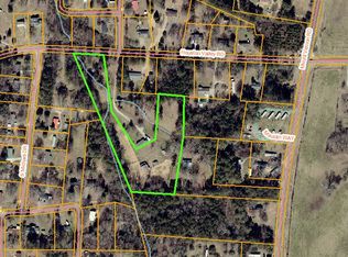 653 Houston Valley Rd, Tunnel Hill, GA 30755