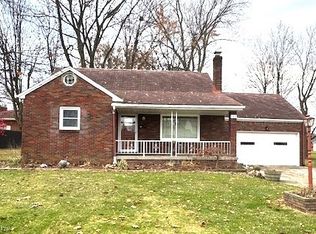 645 Forestridge Dr, Youngstown, OH