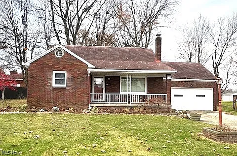 645 Forestridge Dr photo 1