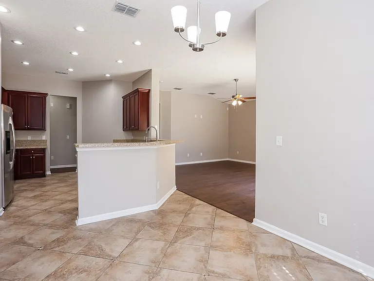 896 Bonaparte Landing Blvd — Photo 8