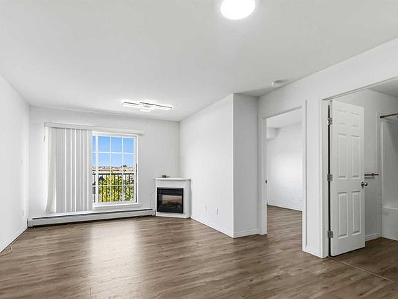 4th image of 200 NW Lougheed Dr #2408