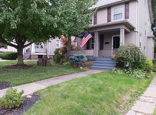 422 Stambaugh Ave, Sharon, PA 16146