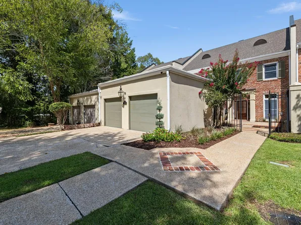 38 Emerald Row, Hattiesburg, MS 39402