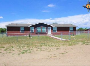 248 Castle Gate St, Raton, NM 87740