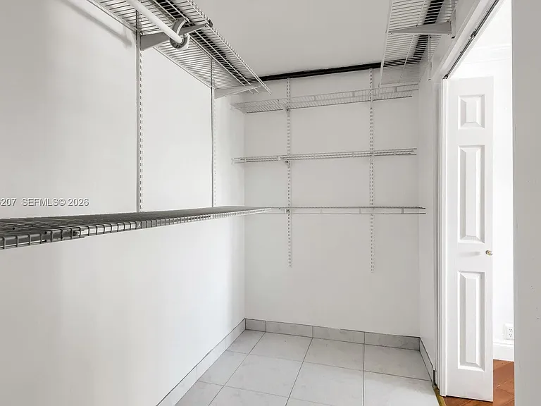 850 E Commercial Blvd #220C — Photo 7