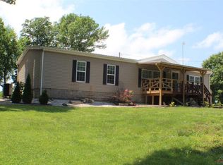 31567 Cedarado Dr, Warsaw, MO 65355