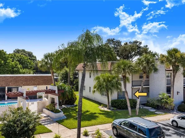 2750 E Bay Dr APT 1A, Largo, FL 33771