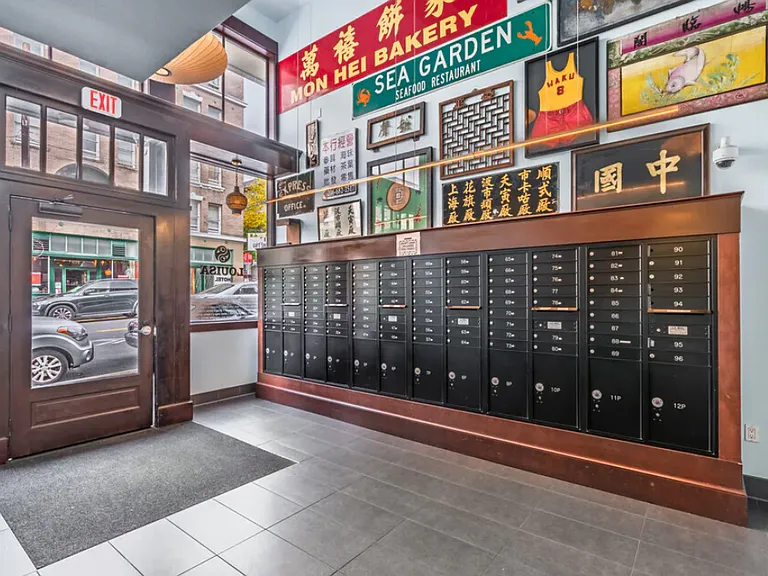 Louisa Hotel Apartments — Photo 2