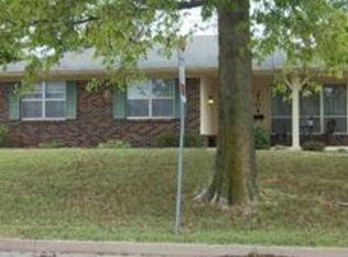 2104 Saint Marys Blvd, Jefferson City, MO 65109