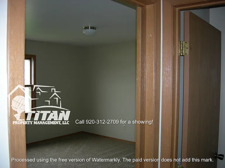 801 Harborview Ct — Photo 8