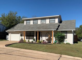 2208 E Crestwood Dr, Stillwater, OK 74075