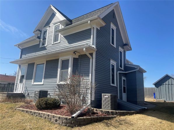 cedar-rapids-iowa-124302872 picture