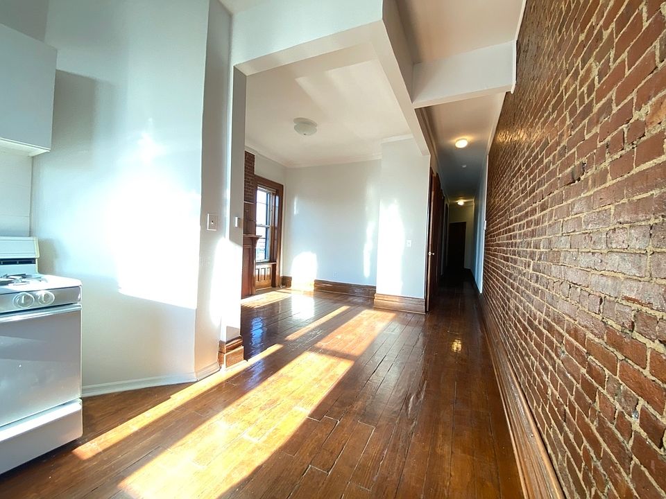 1st image of 356 Union St APT 17