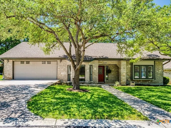 2132 Northcrest Dr, New Braunfels, TX 78130