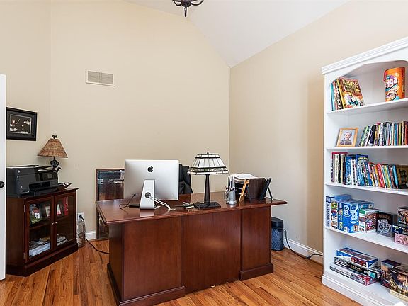 5th image of 2485 Astarita Way