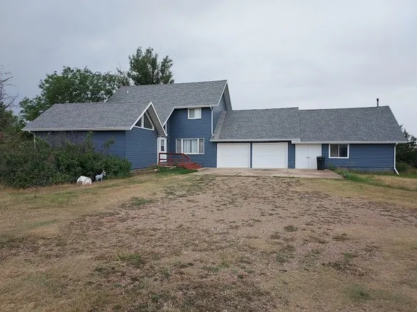 10909 W Wood Rd, Belle Fourche, SD 57717