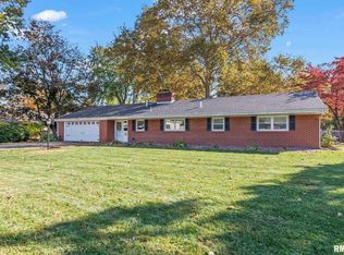 2154 Cherry Rd, Leland Grove, IL 62704