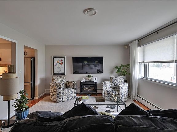 5th image of 2517 Northwood Ave