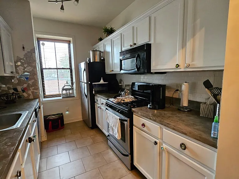 20 Swan St #22A — Photo 6