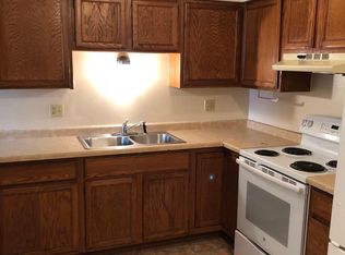 819 S Wasson Ln #304, River Falls, WI 54022