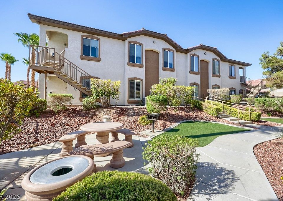 1st image of 2305 W Horizon Ridge Pkwy APT 1614