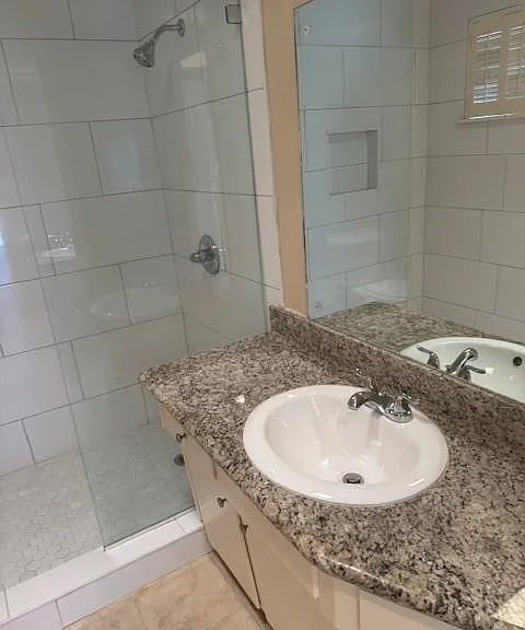 6006 Bermuda Dunes Dr — Photo 26