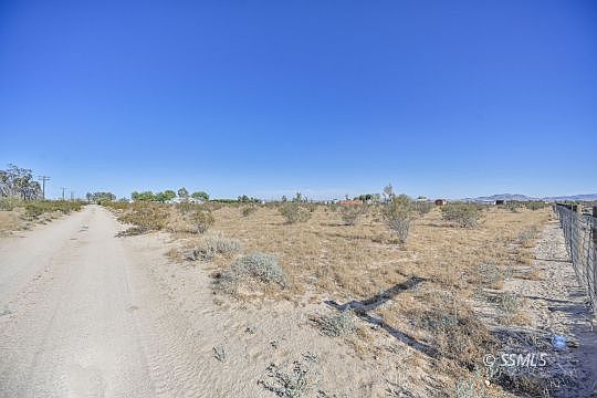 1st image of 6221 Autumn Ave