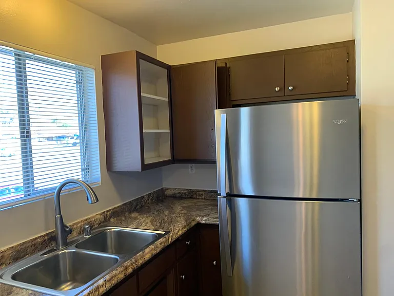 25863 Pacific St #18 — Photo 7
