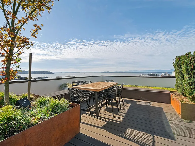 Niwa Apartments | Modern City Living in Queen Anne | Furnished Units & Move in Specials! — Photo 8