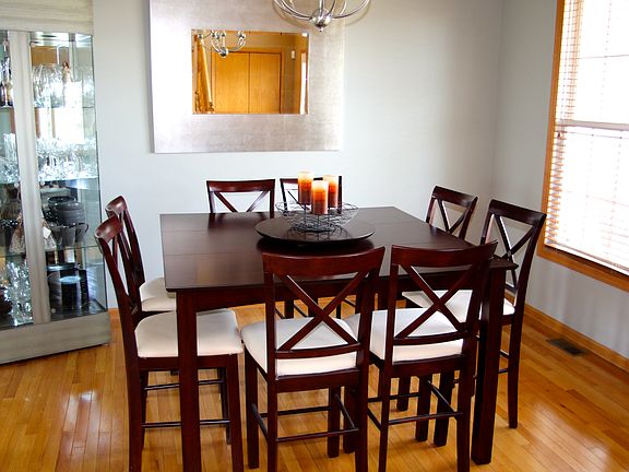 4th image of 4915 Powderhorn Pl
