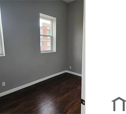 2 bed, 1000 sqft, $1,350 — Photo 3