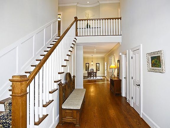 2nd image of 6657 Tennyson Dr
