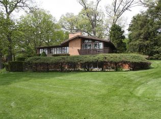 22W070 Spring Valley Dr, Medinah, IL 60157