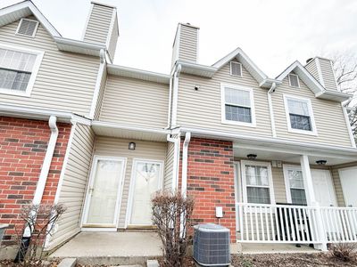 1277 Wyndham Ln APT 102, Palatine, IL, 60074