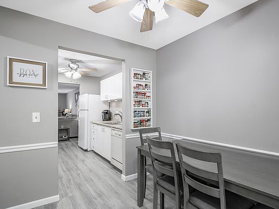4th image of 1543 Birnamwood Trail Dr
