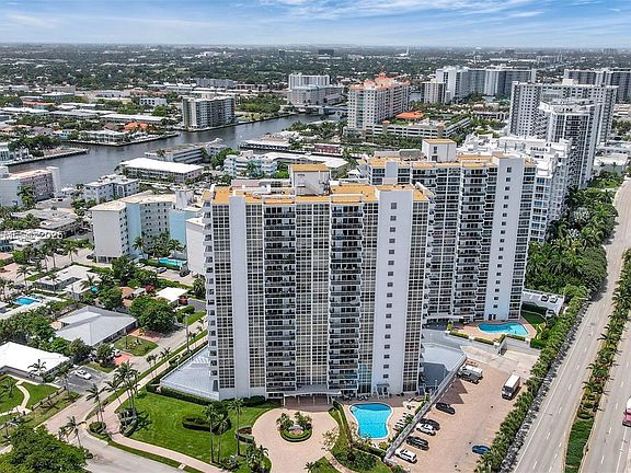 5th image of 2701 N Ocean Blvd APT 18A