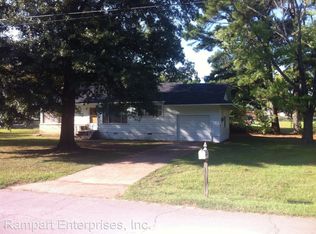 300 E El Paso St, Greenwood, AR 72936
