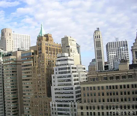 Rented by City Connections Realty | media 18