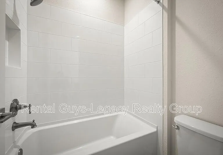 42 Banfield Ln — Photo 10