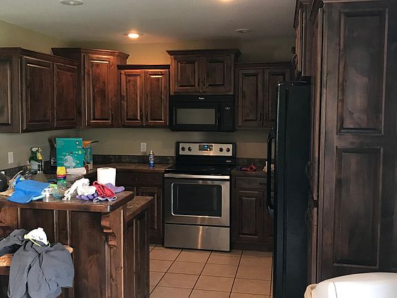 5th image of 1407 Missy Ln