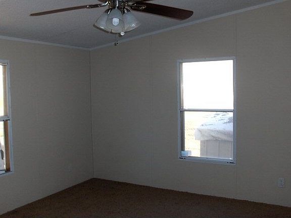 5th image of 171 Jo Ann Dr