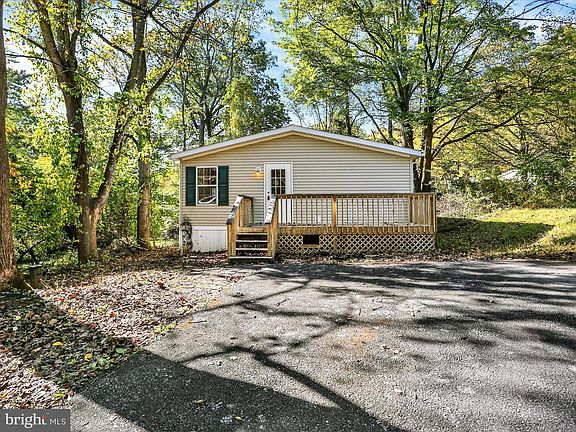 2nd image of 240 Spies Church Rd Lot 216