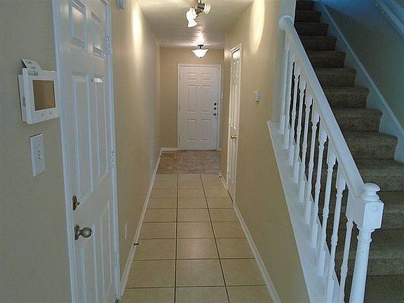 2nd image of 26871 Castlecliff Ln