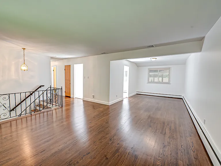 26 Valleywood Rd — Photo 14